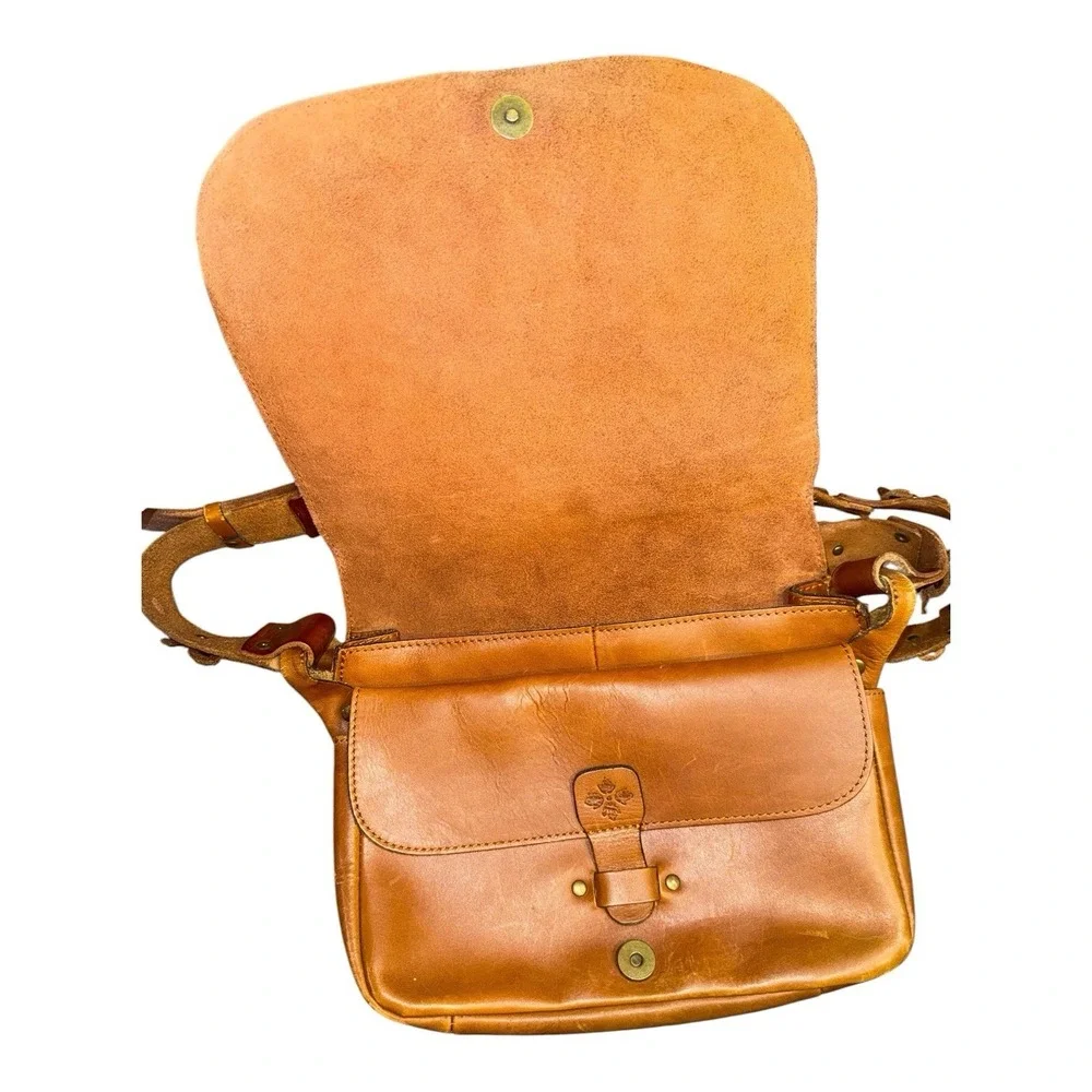 Patricia Nash Brown Leather Saddle Bag Crossbody Floral Appliqué Strap Vintage